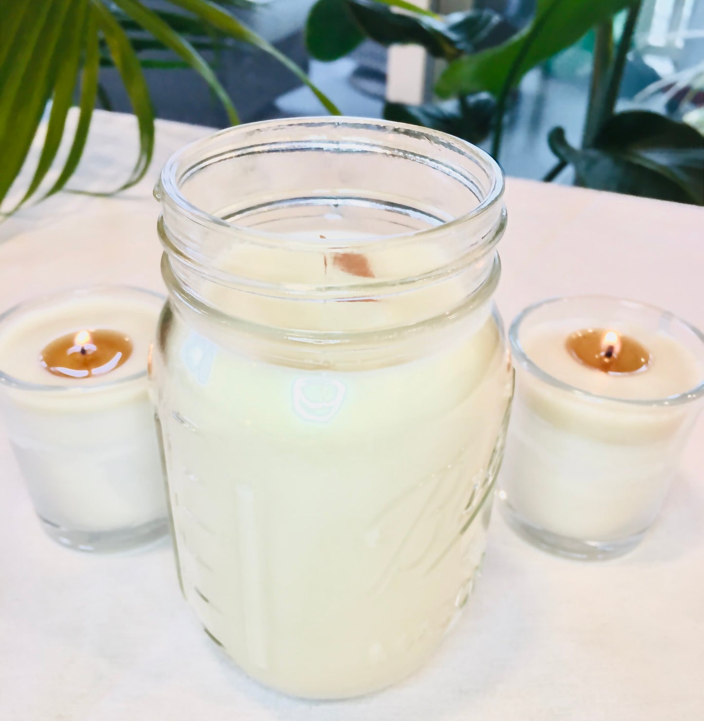 Scent Free Candle- 100% Beeswax, Cedar Wood Wicks